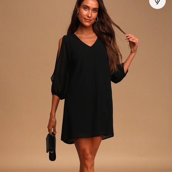 Lulus Dresses & Skirts - Lulus slit shoulder black dress